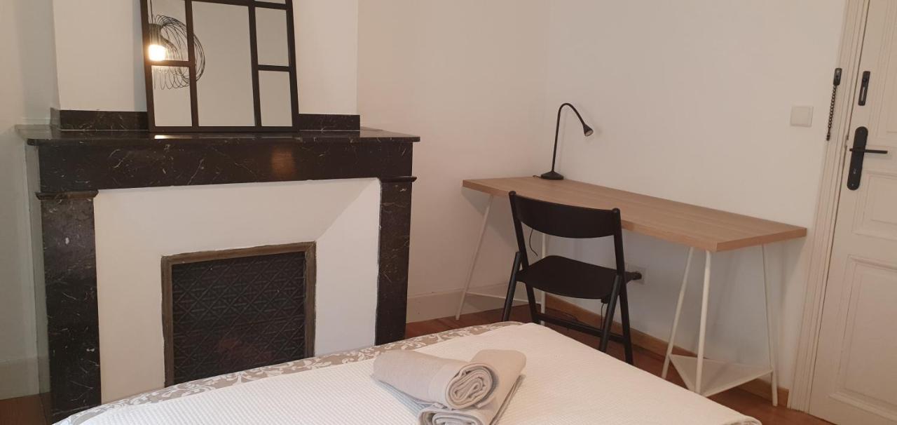 Santocha : Appartement En Plein Coeur De Ville ! Carcassonne Zewnętrze zdjęcie