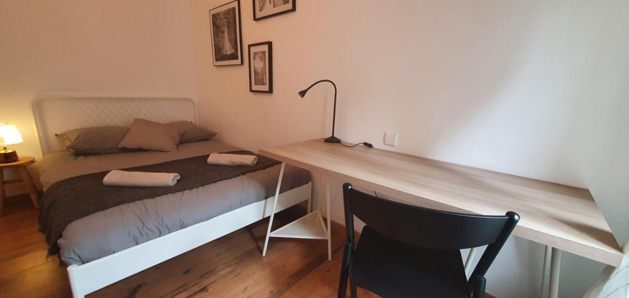 Santocha : Appartement En Plein Coeur De Ville ! Carcassonne Zewnętrze zdjęcie